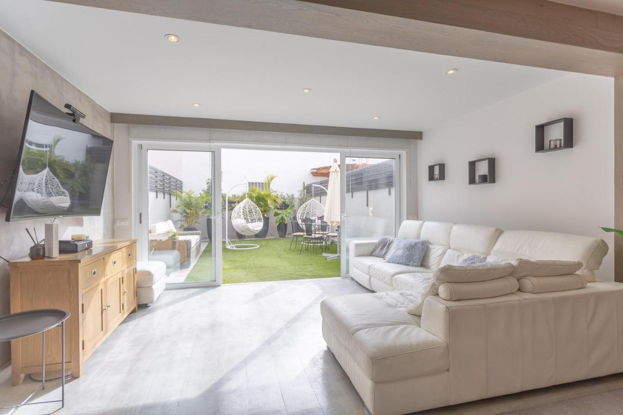 Modern 3 Bedroom Duplex Adeje Center * Costa Adeje (Tenerife)