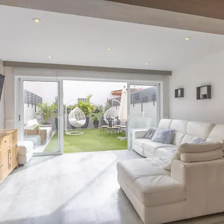Modern 3 Bedroom Duplex Adeje City Center Costa Adeje  Exterior photo