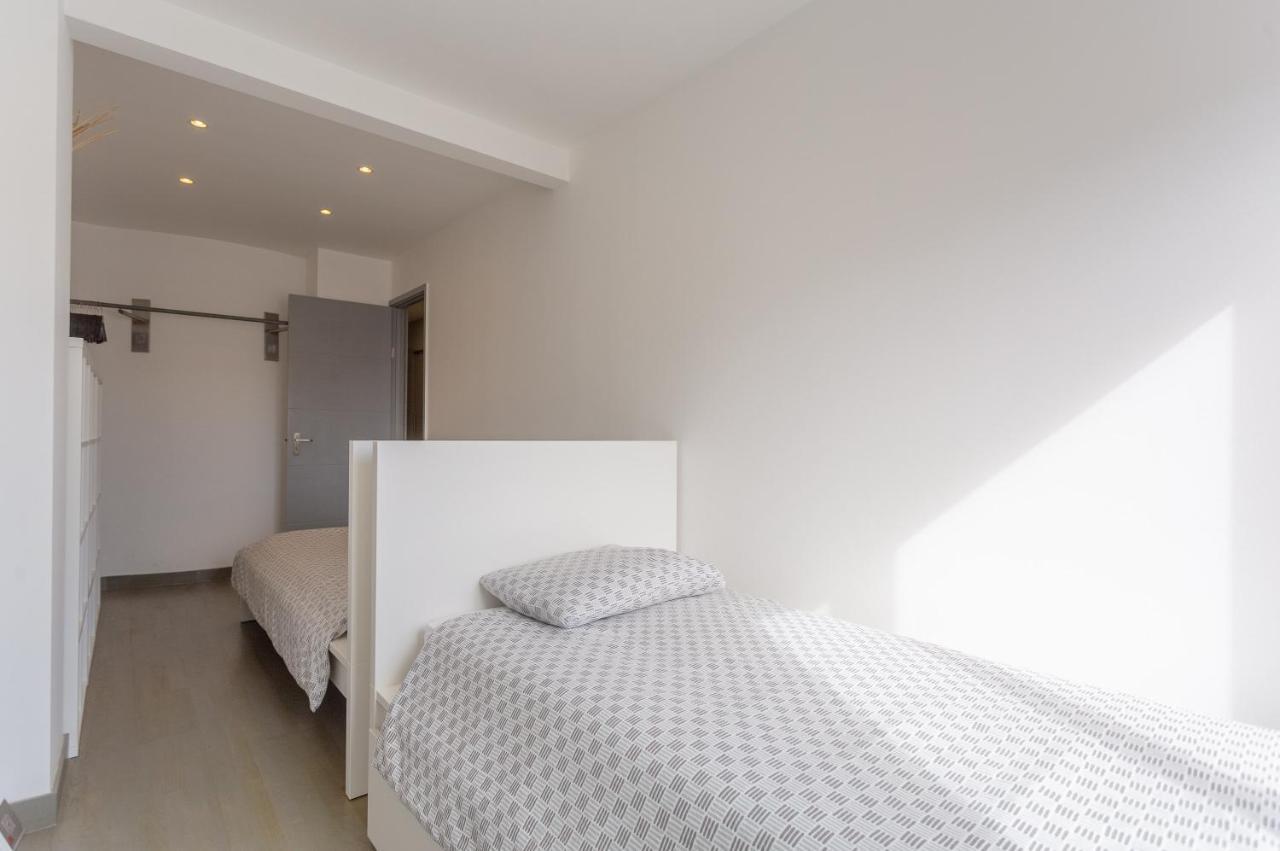 Сasa de vacaciones Modern 3 Bedroom Duplex Adeje Center